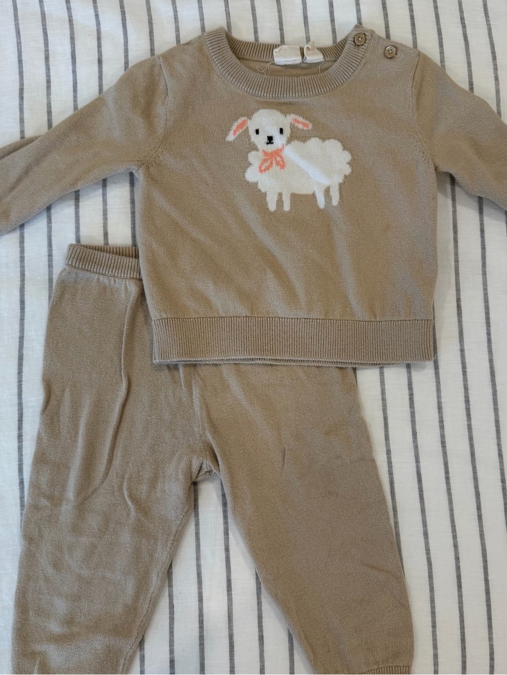 GAP Baby Lamb Sweater & Jogger Set NWT 18 Months 100% Cotton